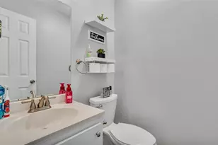 4818 Huron St, Zephyrhills, FL 33541 - Photo 35