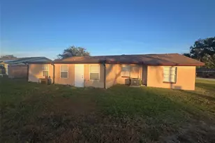 2362 Delrose Dr E, Lakeland, FL 33805 - Photo 21