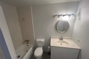 2362 Delrose Dr E, Lakeland, FL 33805 - Photo 13