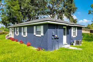 1050 Reynolds Rd, Lakeland, FL 33801 - Photo 3