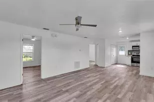 1050 Reynolds Rd, Lakeland, FL 33801 - Photo 5