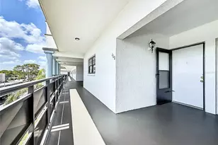 5980 80th St N, Saint Petersburg, FL 33709 - Photo 19