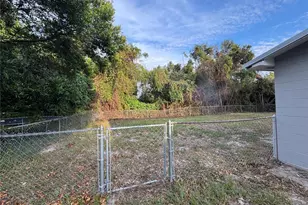 14002 Morgan St, Dade City, FL 33525 - Photo 7