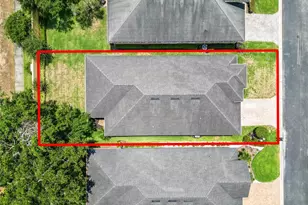 961 Christina Chase Dr, Lakeland, FL 33813 - Photo 3