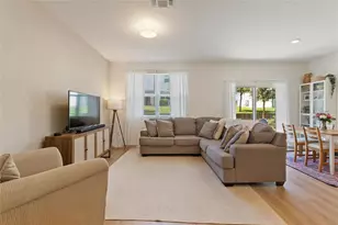 943 Grandin St, Davenport, FL 33837 - Photo 7