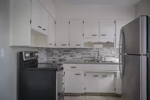 2708 Dixie Rd, Lakeland, FL 33801 - Photo 9