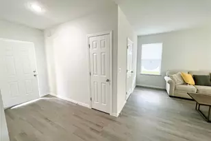 2517 Sunset Dr, Winter Haven, FL 33881 - Photo 5