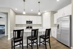 221 Hilltop Bloom Loop, Haines City, FL 33844 - Photo 5