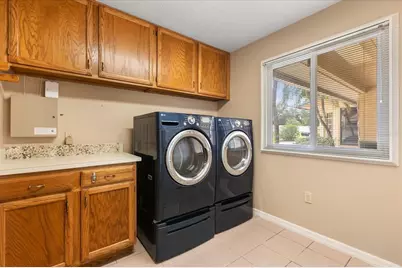 6033 Mountain Lake Drive, Lakeland, FL 33813 - Photo 15