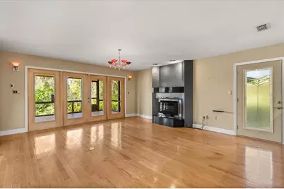 6033 Mountain Lake Drive, Lakeland, FL 33813 - Photo 5