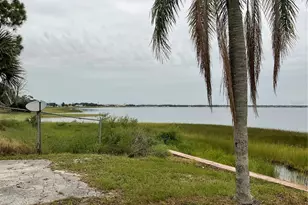 1025 Lakeview Dr, Sebring, FL 33870 - Photo 3