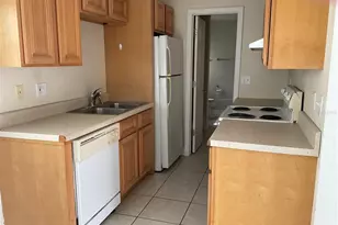 2121 Lakeview Dr, Sebring, FL 33870 - Photo 3