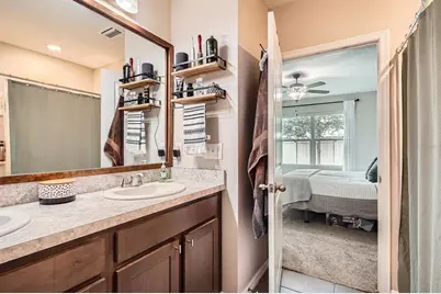 32668 Abby Lax Lane, Wesley Chapel, FL 33543 - Photo 17