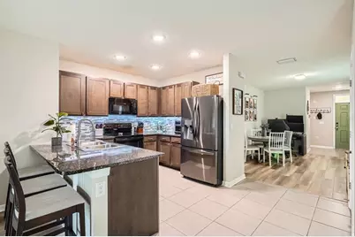 32668 Abby Lax Lane, Wesley Chapel, FL 33543 - Photo 7