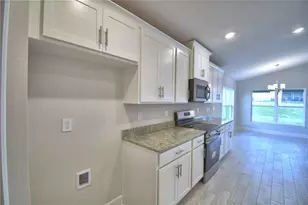 5427 Waterside Dr, Auburndale, FL 33823 - Photo 7