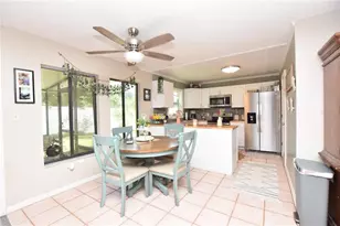 321 Lake Harris Dr, Lakeland, FL 33813 - Photo 9
