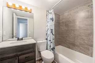 252 W Brookins Ave, Eagle Lake, FL 33839 - Photo 21