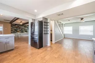 252 W Brookins Ave, Eagle Lake, FL 33839 - Photo 9