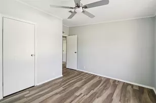 29417 Kelly Dr, Wesley Chapel, FL 33544 - Photo 19