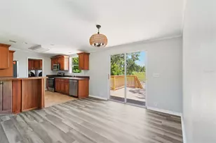 29417 Kelly Dr, Wesley Chapel, FL 33544 - Photo 5