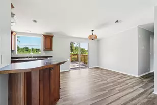 29417 Kelly Dr, Wesley Chapel, FL 33544 - Photo 9