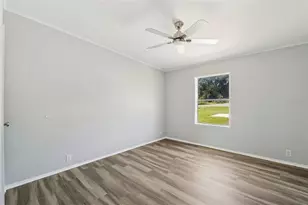 29417 Kelly Dr, Wesley Chapel, FL 33544 - Photo 21