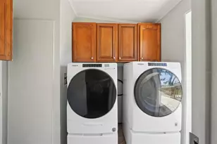 29417 Kelly Dr, Wesley Chapel, FL 33544 - Photo 25