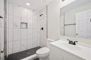 4215 Glenoak Dr N, Lakeland, FL 33810 - Photo 19