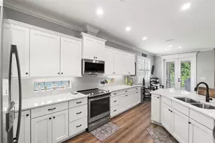 7953 Lake James Blvd, Lakeland, FL 33810 - Photo 15