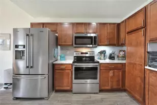 3913 Serenade Ln, Lakeland, FL 33811 - Photo 13