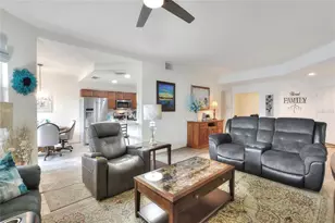 3913 Serenade Ln, Lakeland, FL 33811 - Photo 5