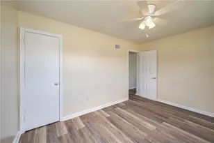 202 Central Ave, Frostproof, FL 33843 - Photo 15