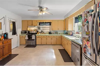 202 E Badcock Boulevard, Mulberry, FL 33860 - Photo 7