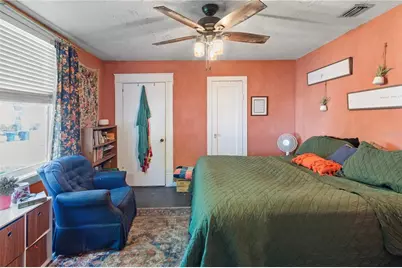 202 E Badcock Boulevard, Mulberry, FL 33860 - Photo 13