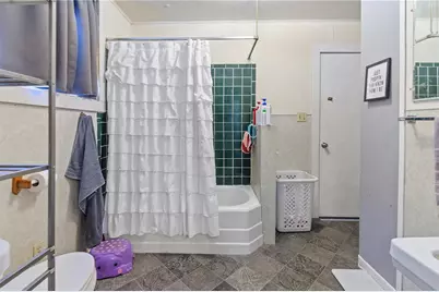 202 E Badcock Boulevard, Mulberry, FL 33860 - Photo 11