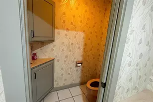 6125 Mountain Lake Dr, Lakeland, FL 33813 - Photo 11