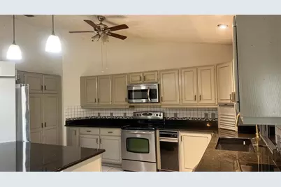 6125 Mountain Lake Drive, Lakeland, FL 33813 - Photo 5