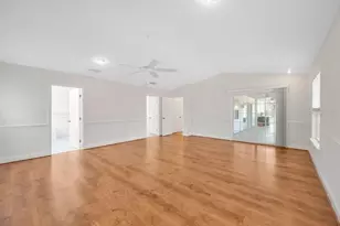 8077 Lake Hatchineha Rd, Haines City, FL 33844 - Photo 11