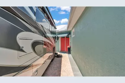 2829 Snowy Egret Drive, Polk City, FL 33868 - Photo 13