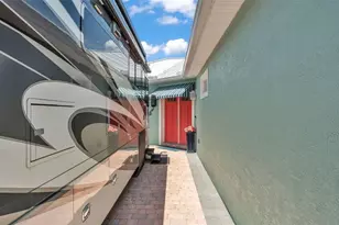 2829 Snowy Egret Dr, Polk City, FL 33868 - Photo 13