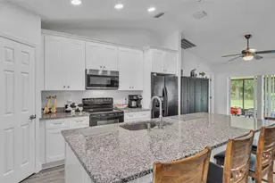 4651 Clubhouse Rd, Lakeland, FL 33812 - Photo 5