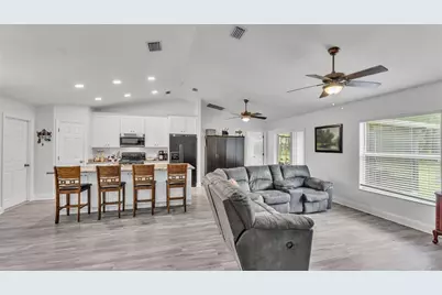 4651 Clubhouse Road, Lakeland, FL 33812 - Photo 13