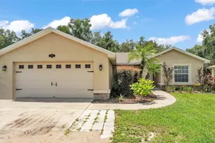 4651 Clubhouse Rd, Lakeland, FL 33812 - Photo 3