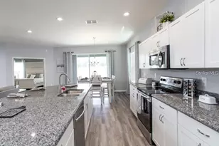 717 Cypress Creek Run, Saint Cloud, FL 34771 - Photo 5