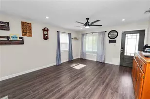 2001 W Ball St, Plant City, FL 33563 - Photo 9