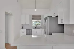 506 Sweetbay Cir, Winter Haven, FL 33884 - Photo 9