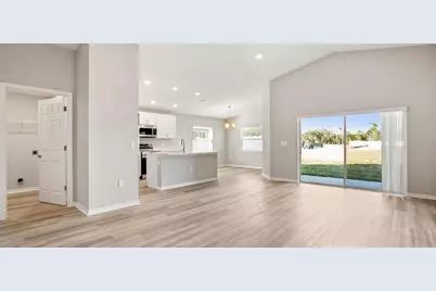 35397 Coventry Fields Loop, Zephyrhills, FL 33541 - Photo 3