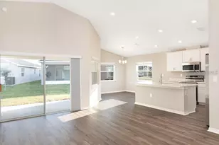 35397 Coventry Fields Loop, Zephyrhills, FL 33541 - Photo 5