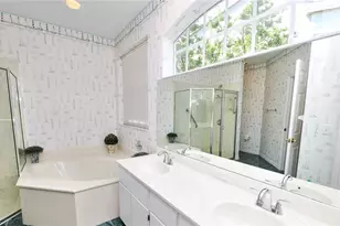 3110 Stonewater Dr, Lakeland, FL 33803 - Photo 17