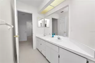 3110 Stonewater Dr, Lakeland, FL 33803 - Photo 27